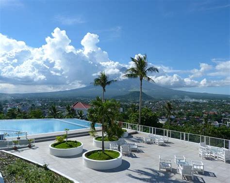THE 10 BEST Legazpi Hotel Deals (Aug 2024) .